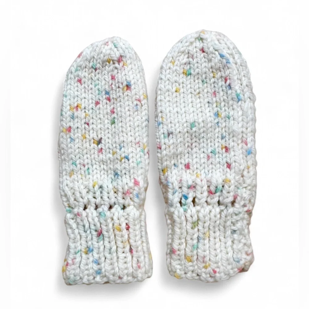 Sweet Hand-Knit Newborn Mittens